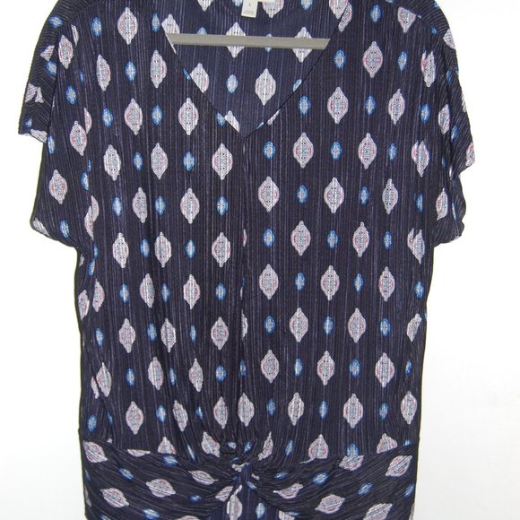 Dana Buchman Tops - Crinkled, silky, twist waist blouse